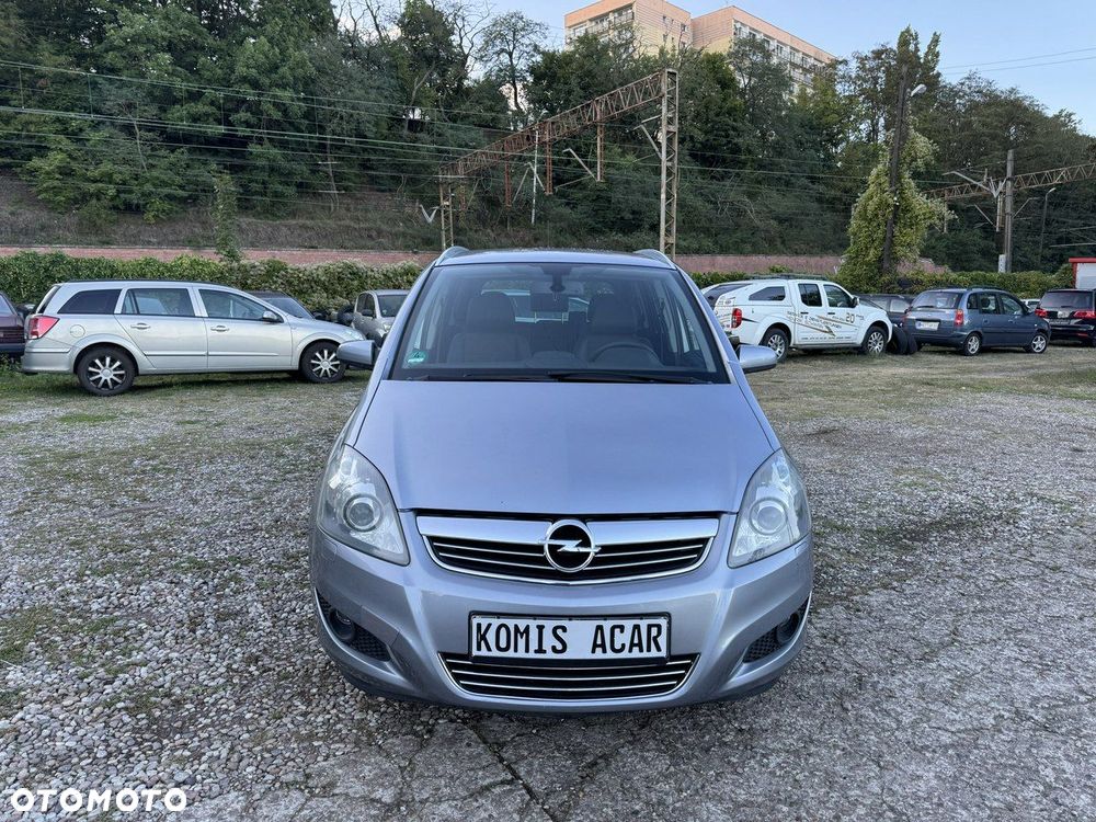 Opel Zafira - 7
