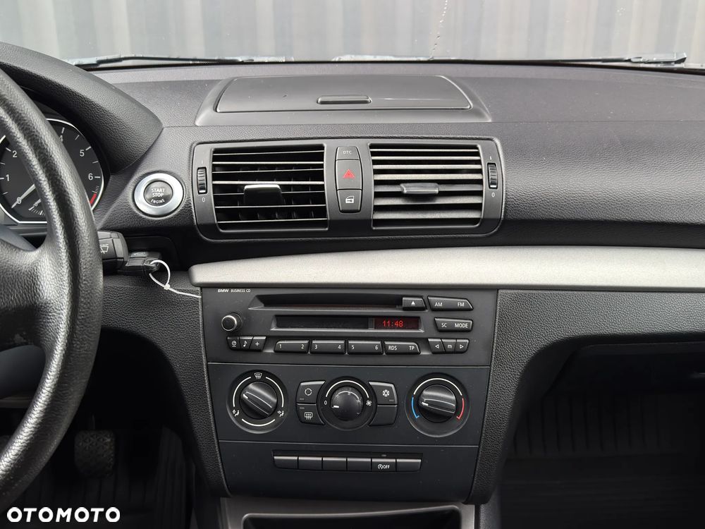 BMW Seria 1 - 27