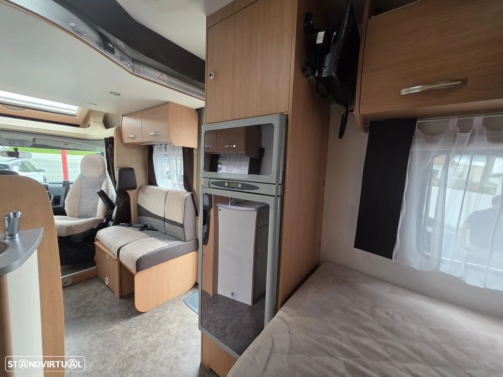 Challenger Genesis 36 2.3 130cv - 16