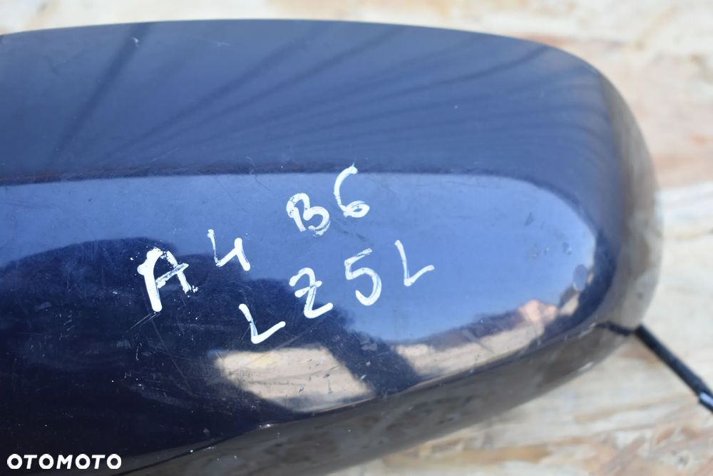 LUSTERKO LEWE AUDI A4 B6 LZ5L 5PIN - 4