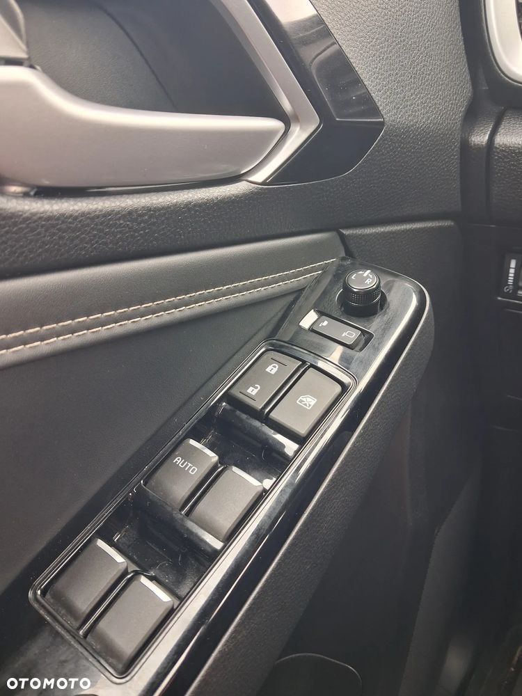 Isuzu D-Max 1.9 DC LSE - 6