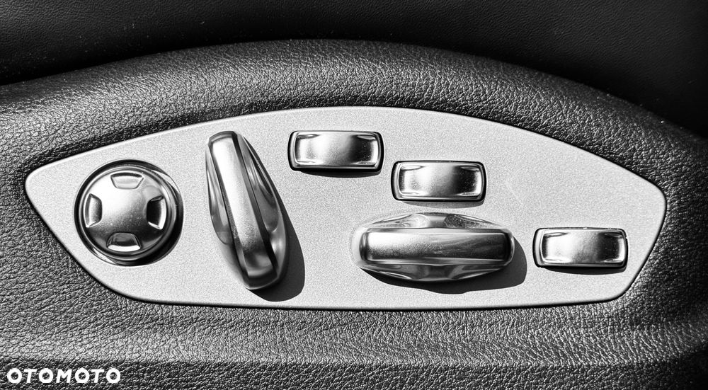 Porsche Macan - 7