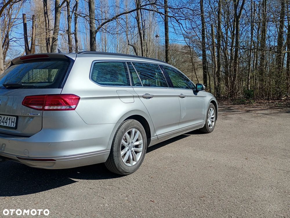 Volkswagen Passat 2.0 TDI BMT Comfortline - 3