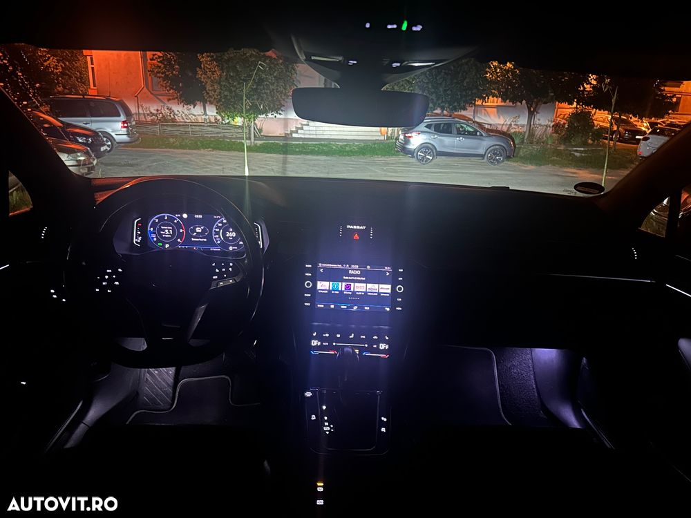 Volkswagen Passat 2.0 TDI SCR DSG Business - 12