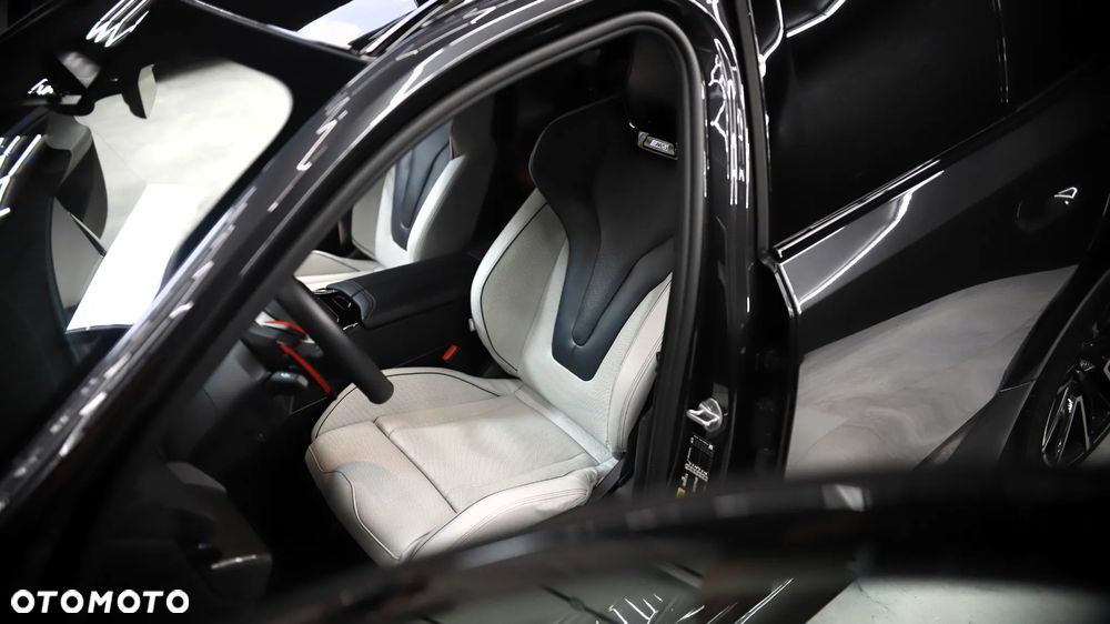 BMW M5 - 24
