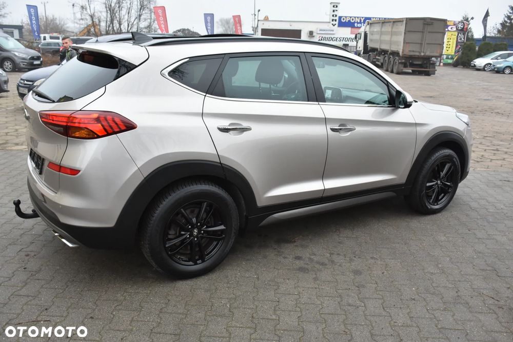 Hyundai Tucson 2.0 CRDI 4WD Automatik Premium - 8