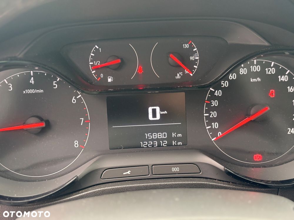 Opel Crossland X 1.2 Innovation - 14