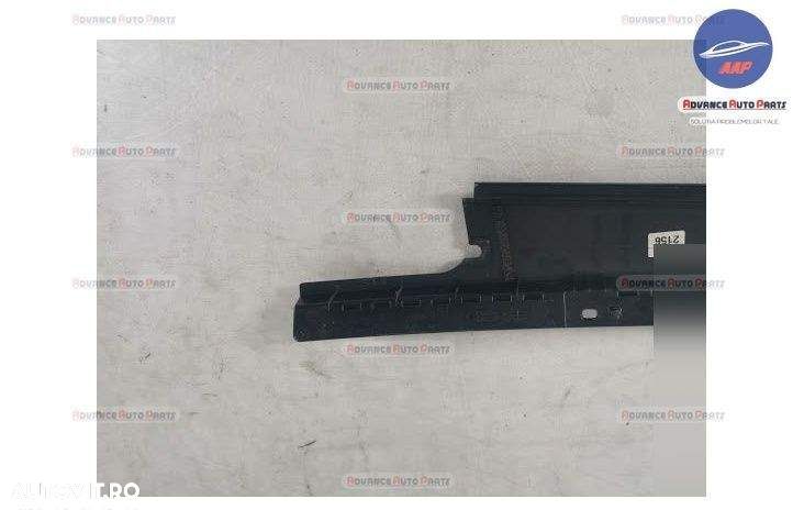 Ornament Stalp Usa Dreapta Spate original Land Rover  Range Rover Evoq - 5