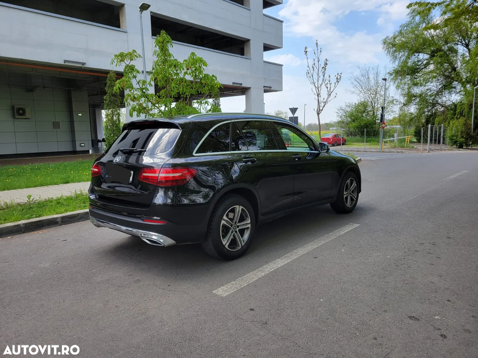 Mercedes-Benz GLC 350 d 4MATIC - 3
