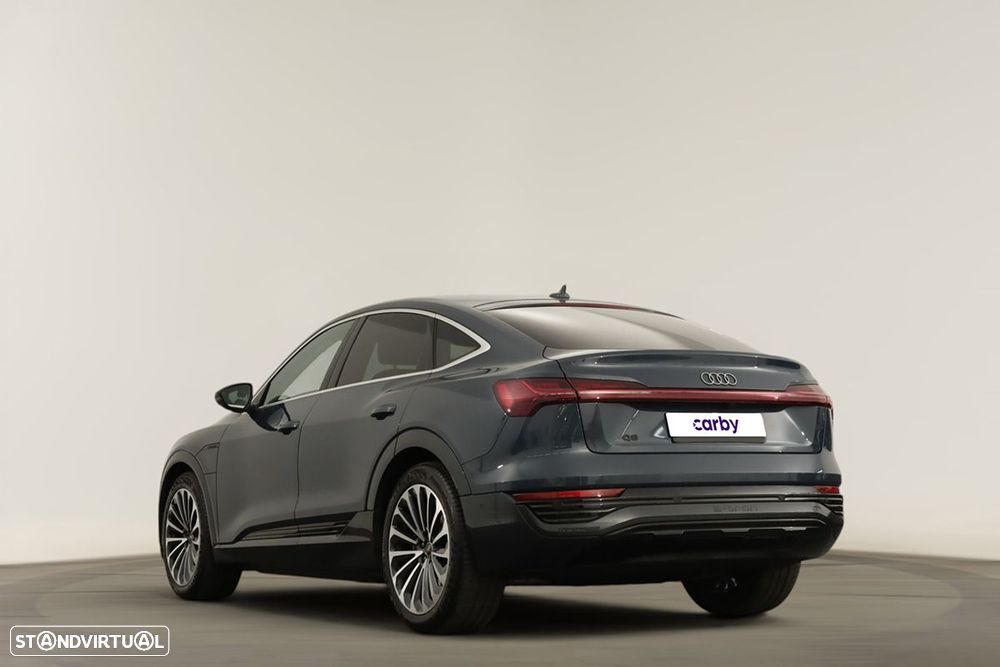 Audi Q8 e-Tron Sportback 55 quattro Advanced - 3