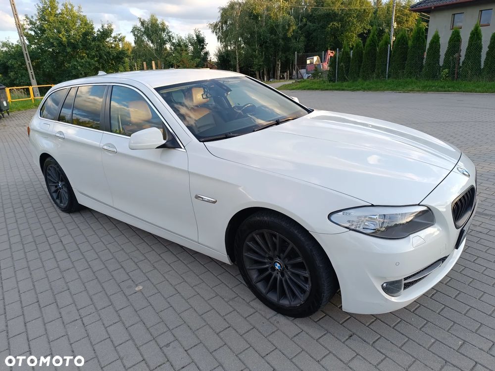 BMW Seria 5 520d - 16