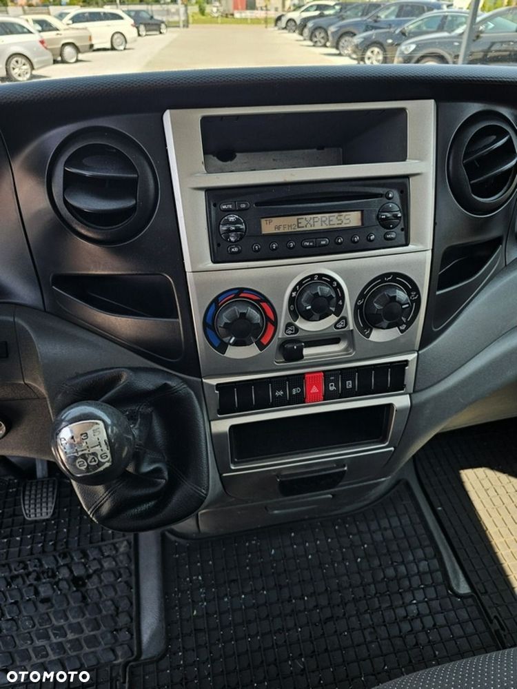 Iveco Daily 35S14 - 14