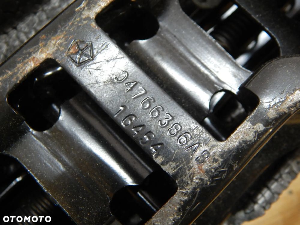 Lewarek podnośnik ucho wkłąd zestaw Dodge Journey  Fiat Freemont 07-16 komplet Łuków części - 2