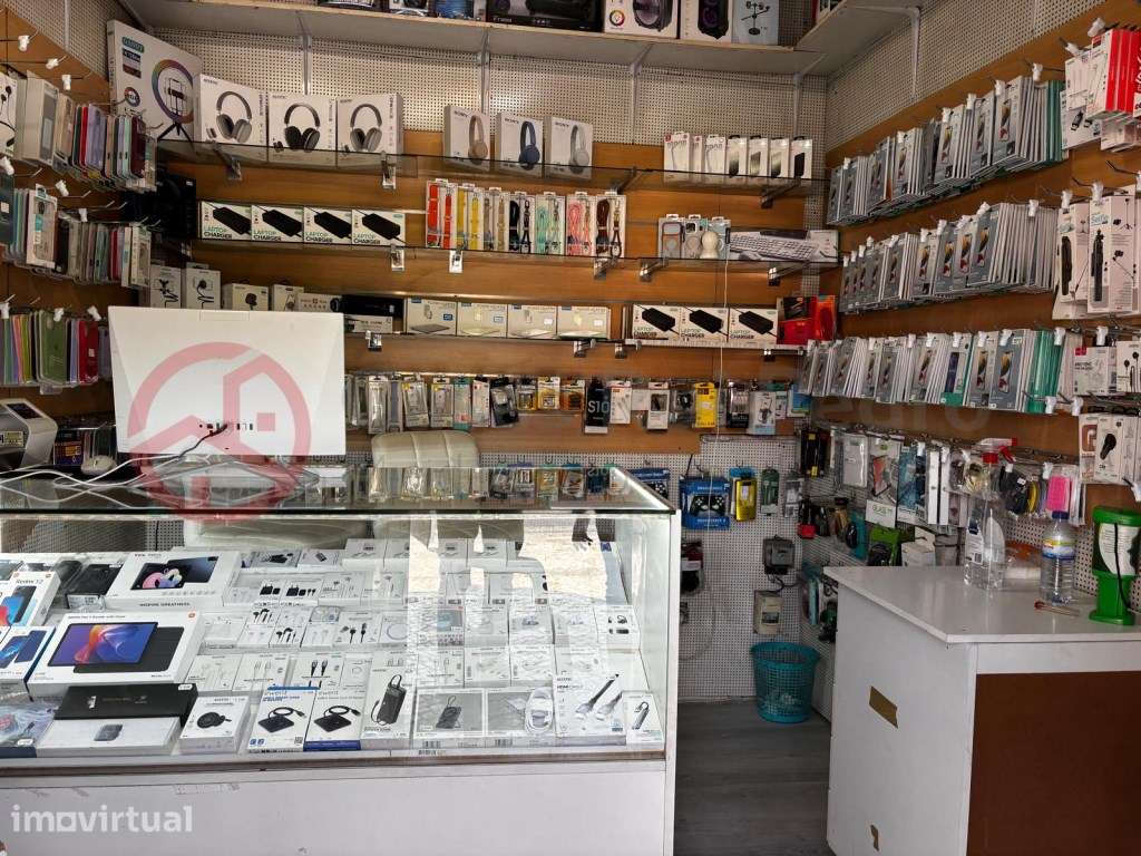 Prédio para Investimento em Olival Basto, Odivelas - Grande imagem: 2/49