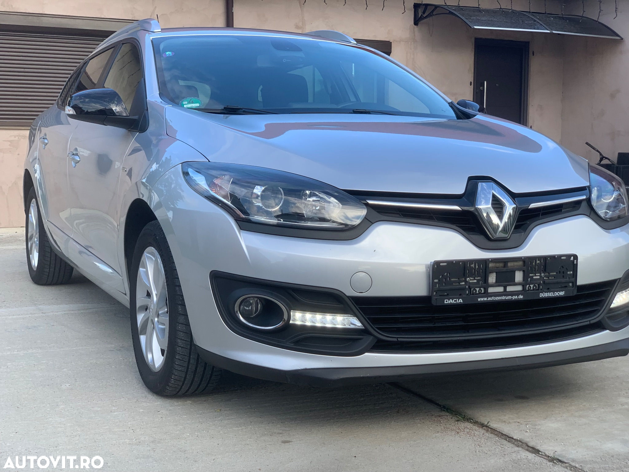 Renault Megane Grandtour ENERGY TCe 115 Start & Stopp LIMITED - 17