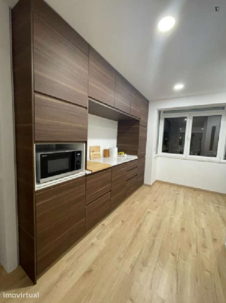 Quarto - localizado em Oeiras Lisbon - Grande imagem: 4/11