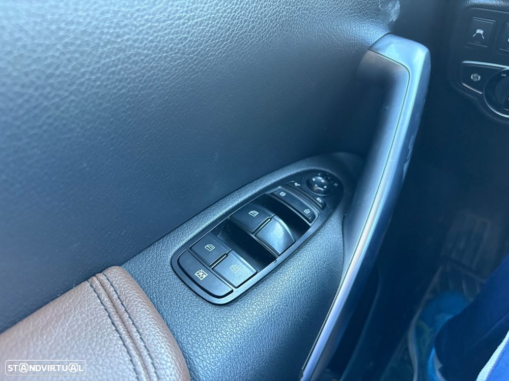 Mercedes-Benz X 250 d Pure 4-Matic Aut. - 14