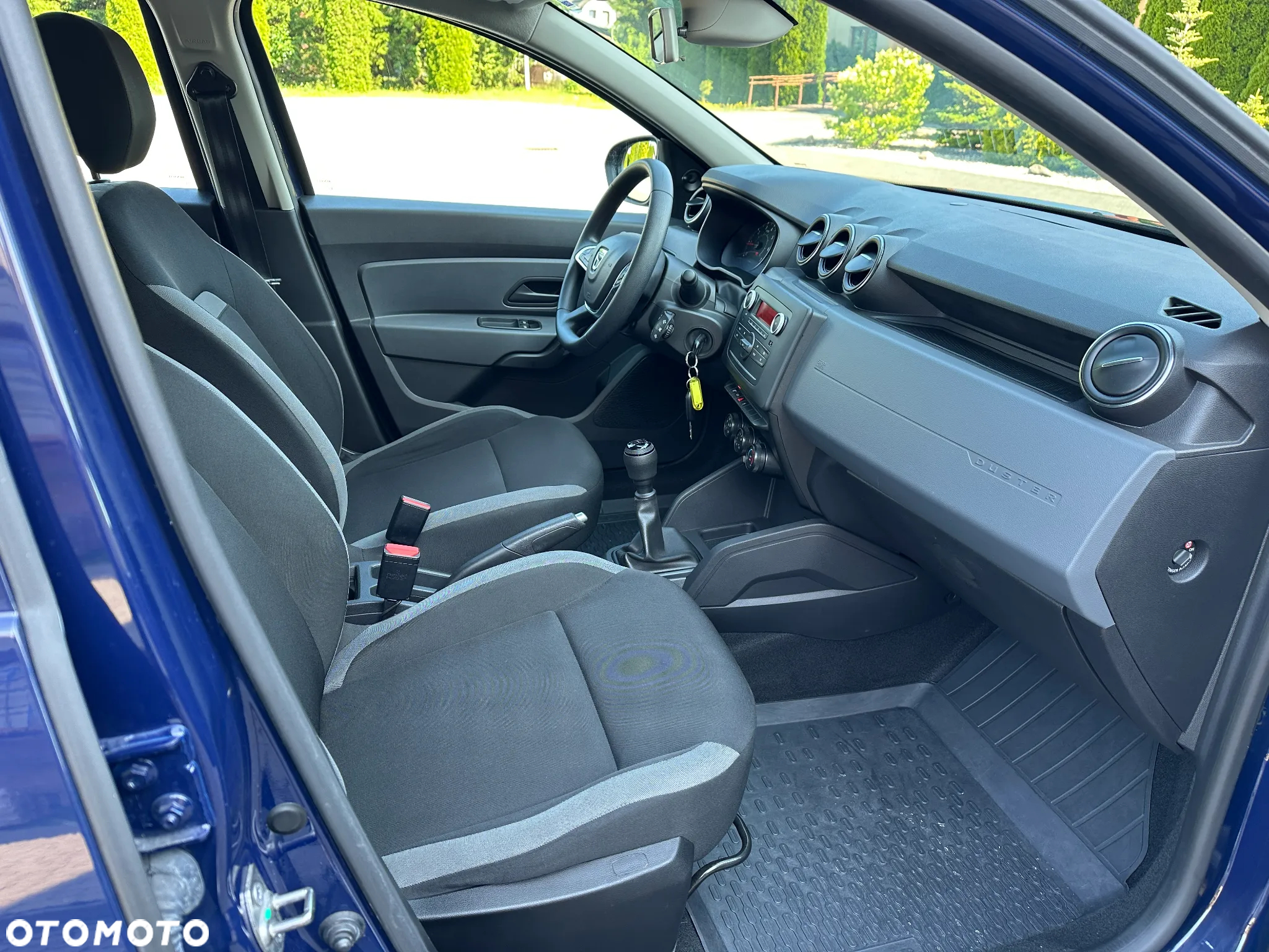 Dacia Duster 1.6 SCe Laureate S&S - 19