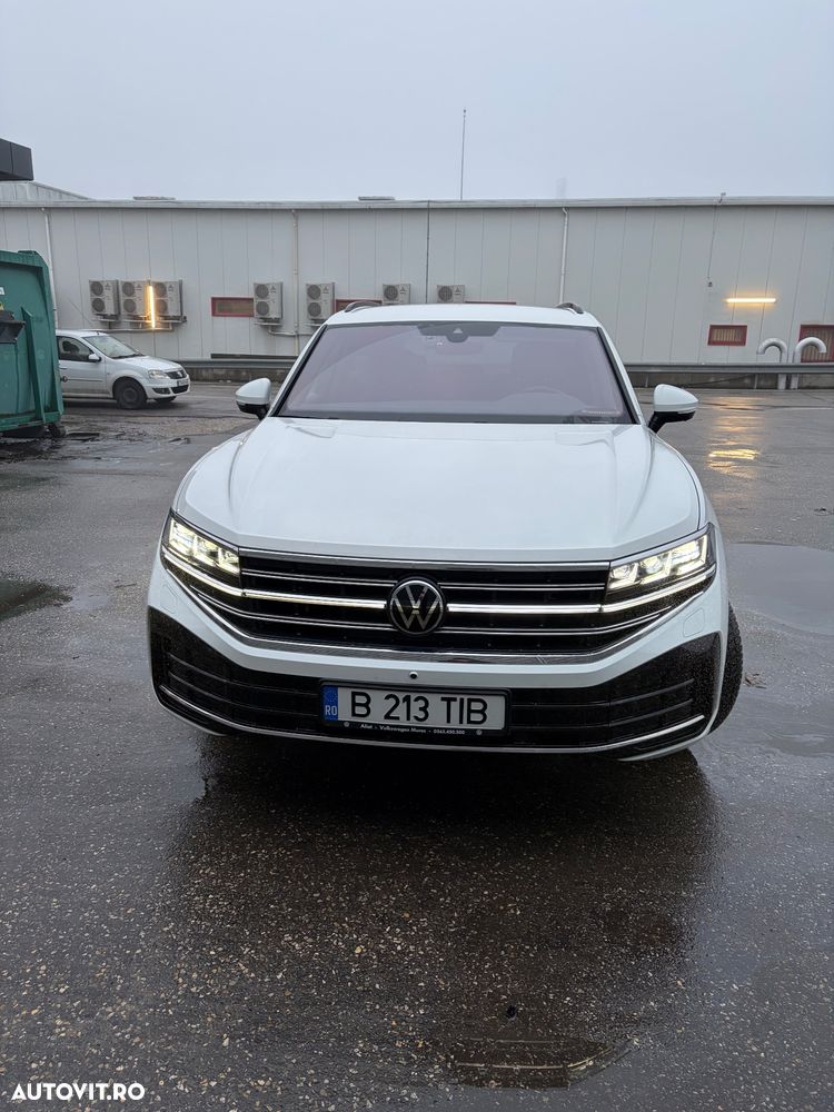 Volkswagen Touareg V6 TDI Elegance - 2