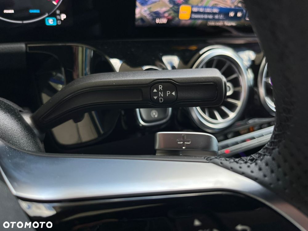 Mercedes-Benz GLA 220 mHEV 4-Matic AMG Line 8G-DCT - 19