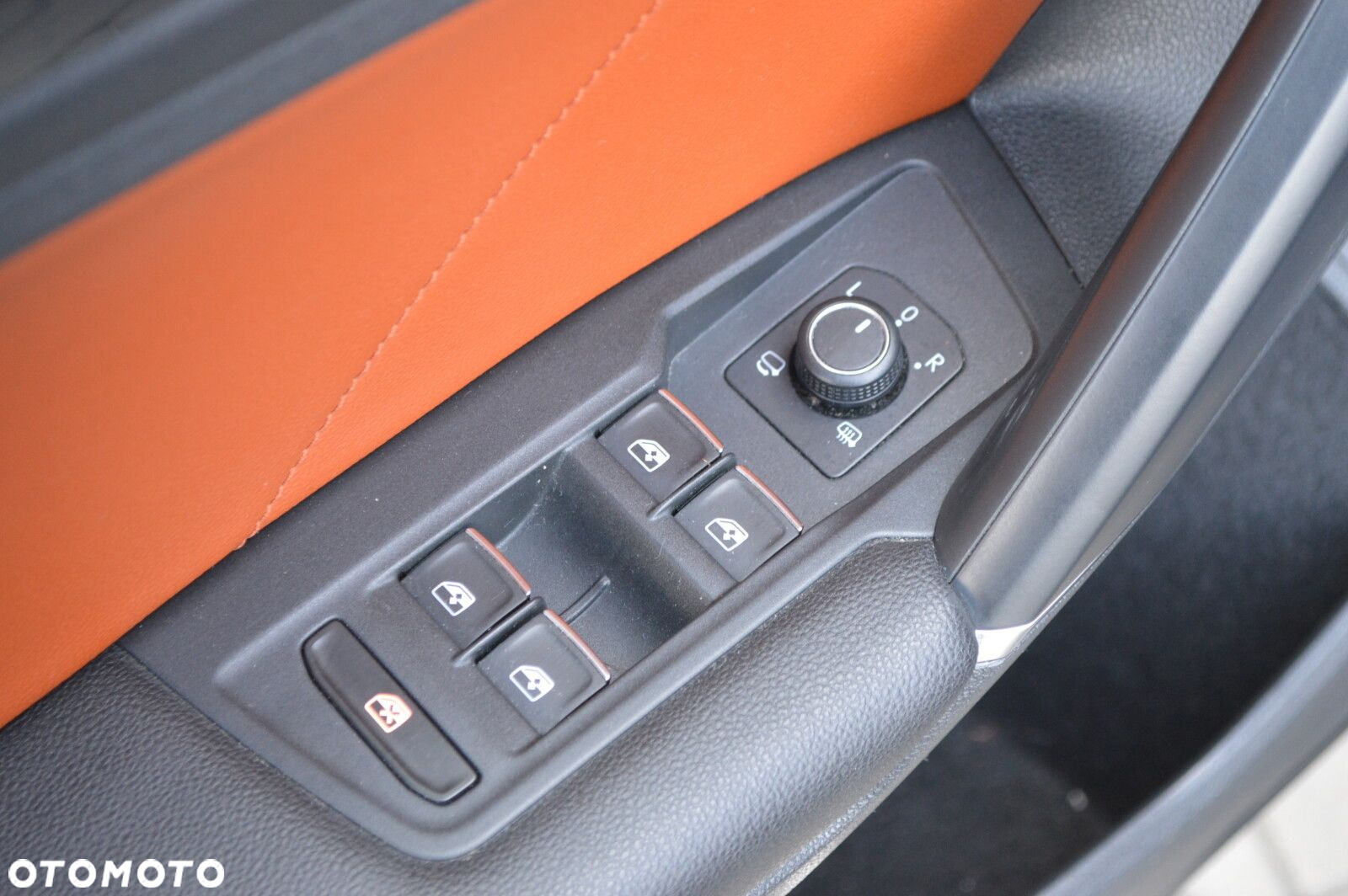 Volkswagen Tiguan - 8