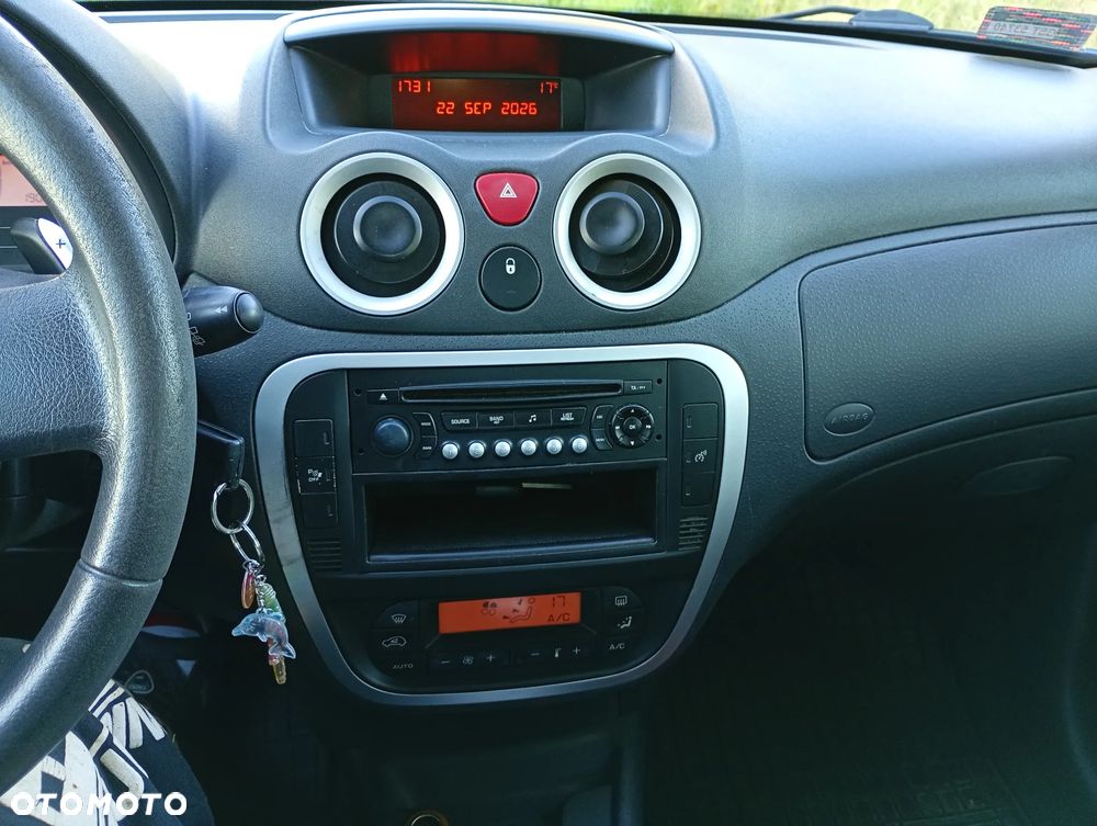 Citroën C3 1.4 16V Senso Drive Confort - 12