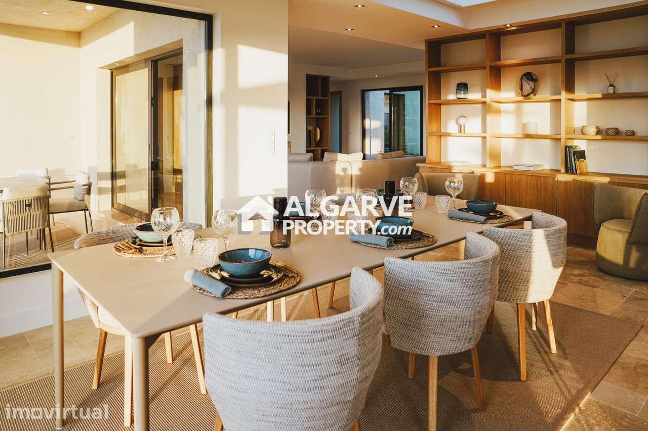 Moradia T4 na Premier Private Villa Resort em Faro - Grande imagem: 2/32