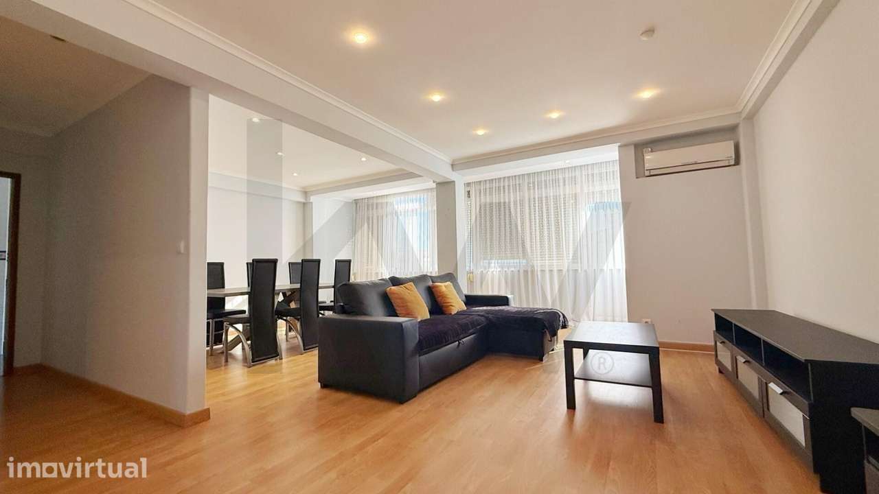 Apartamento T3 convertido em T2– com Excelente Exposição Solar - Grande imagem: 3/23