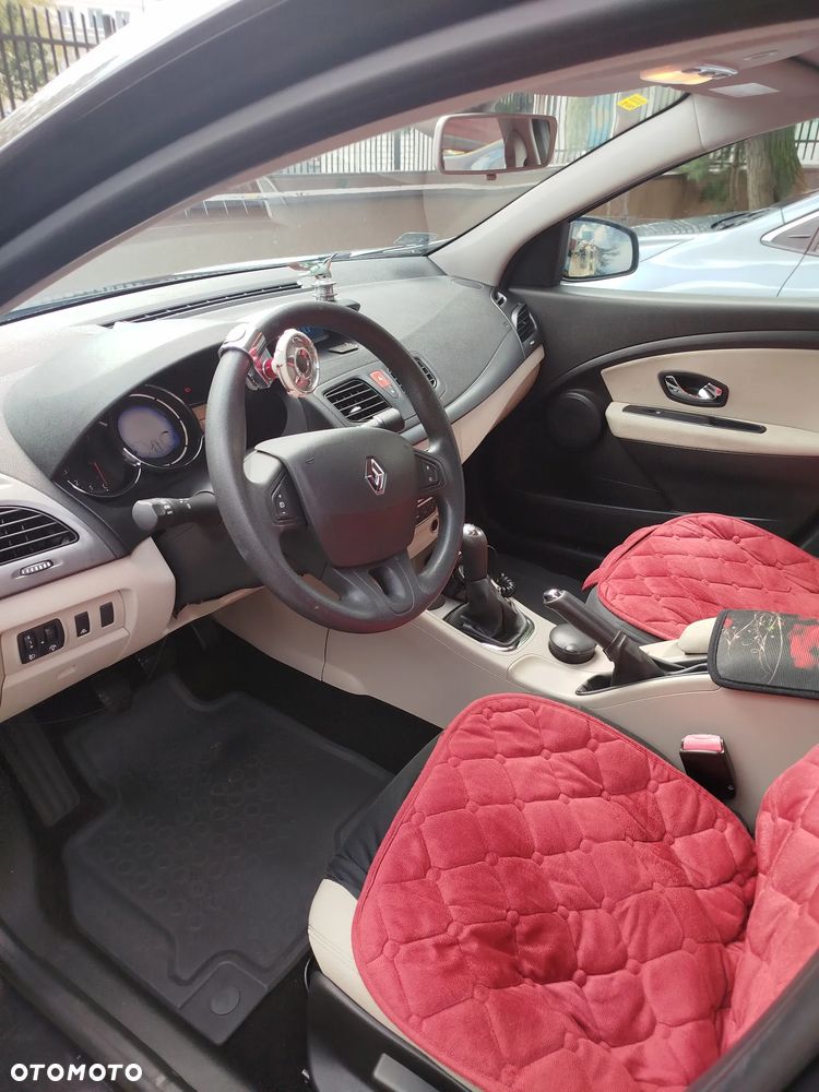 Renault Fluence 1.6 16V Start - 12