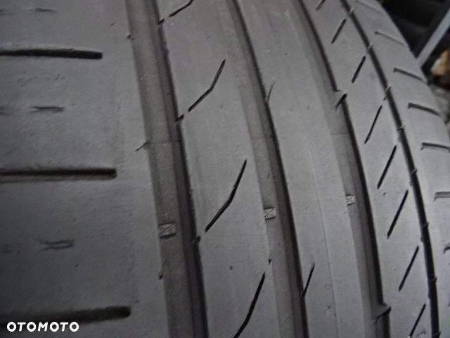 235/40/R19 96Y XL Extra loud Continental Conti Sport Contact 5 - 3