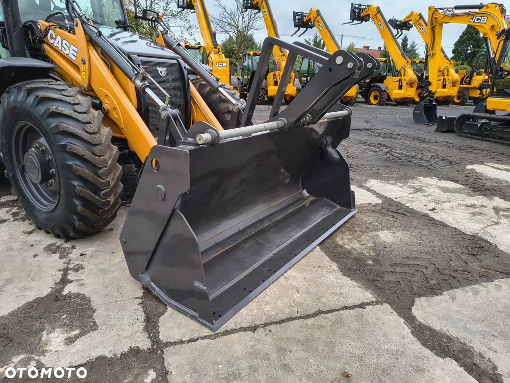 Case 695 SV 2023R - 9
