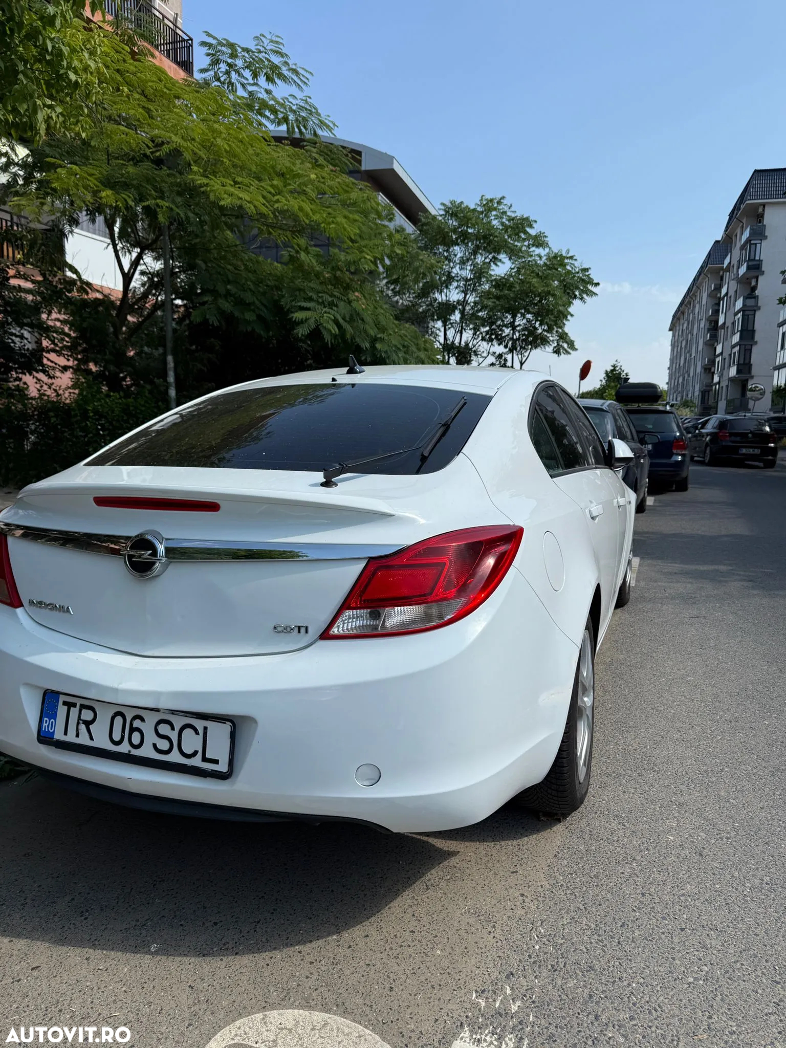 Opel Insignia 2.0 CDTI - 9