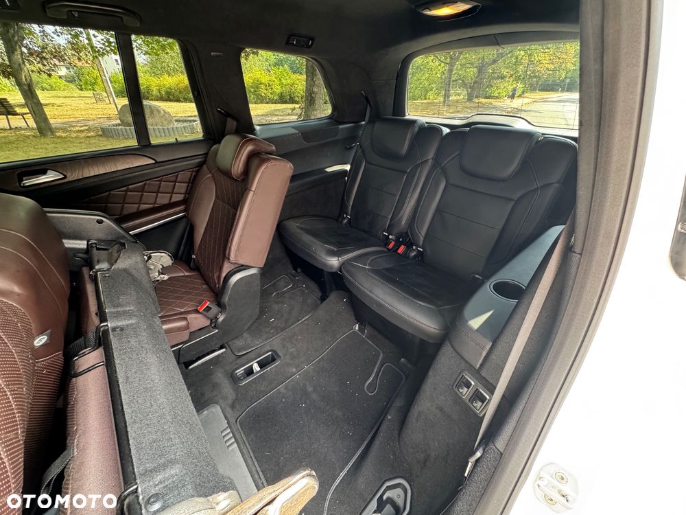 Mercedes-Benz GL 500 4-Matic - 16