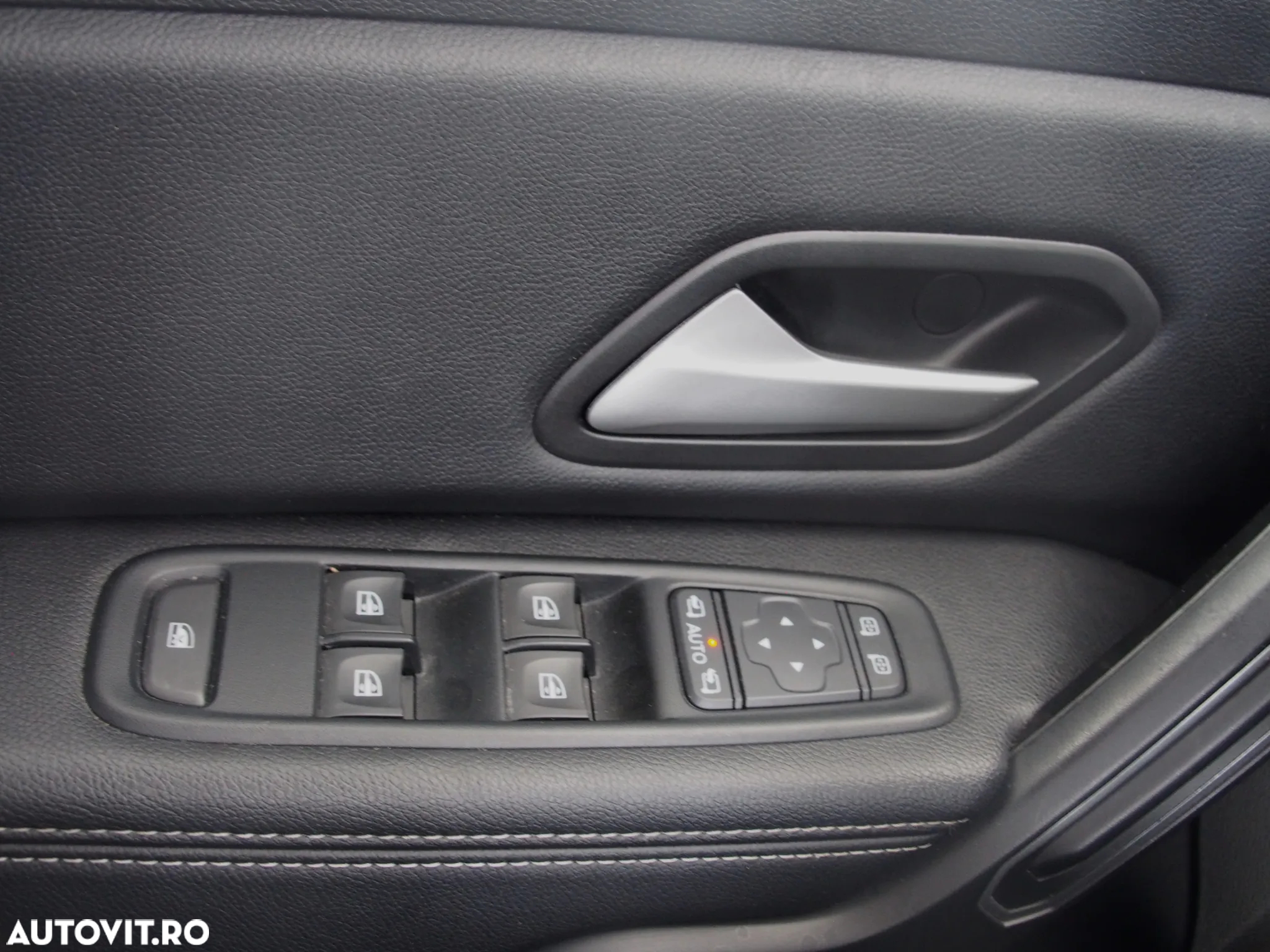 Dacia Duster TCe 150 EDC Journey - 17