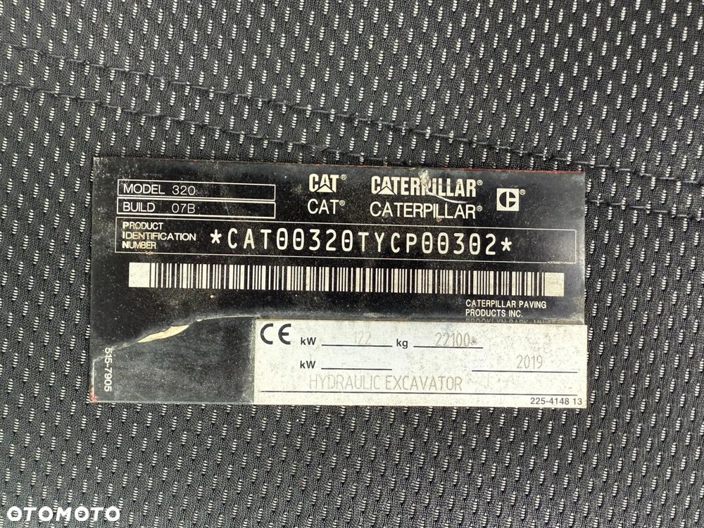 Caterpillar CAT 320 - 29