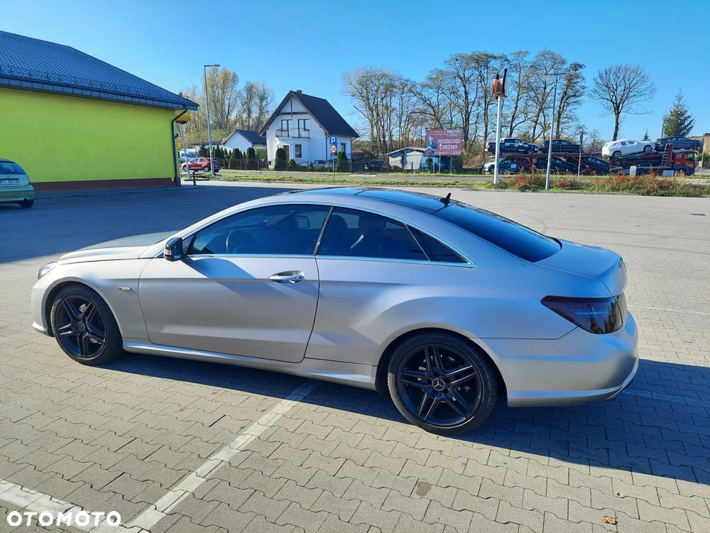 Mercedes-Benz Klasa E 350 CDI BlueEff - 5