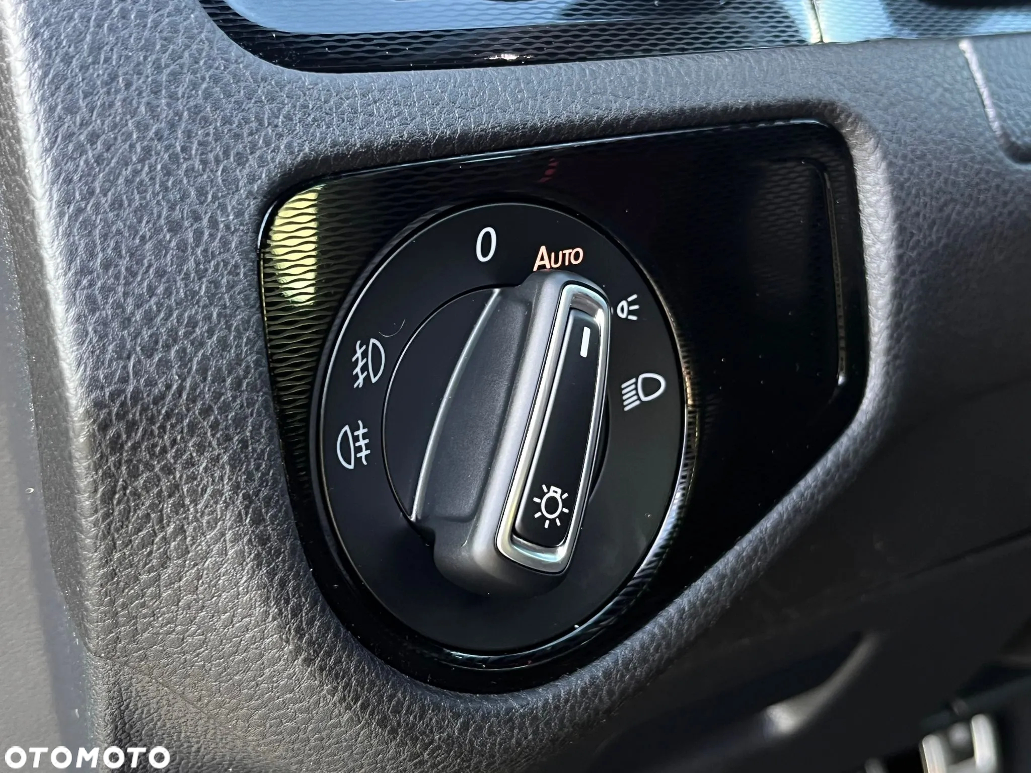 Volkswagen Golf GTI Performance BlueMotion Technology DSG - 21