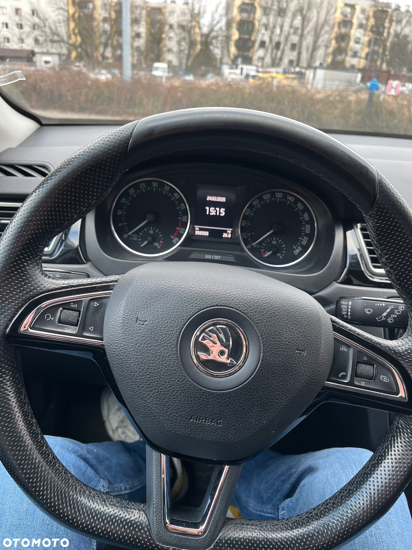 Skoda RAPID 1.6 TDI DPF Style - 9