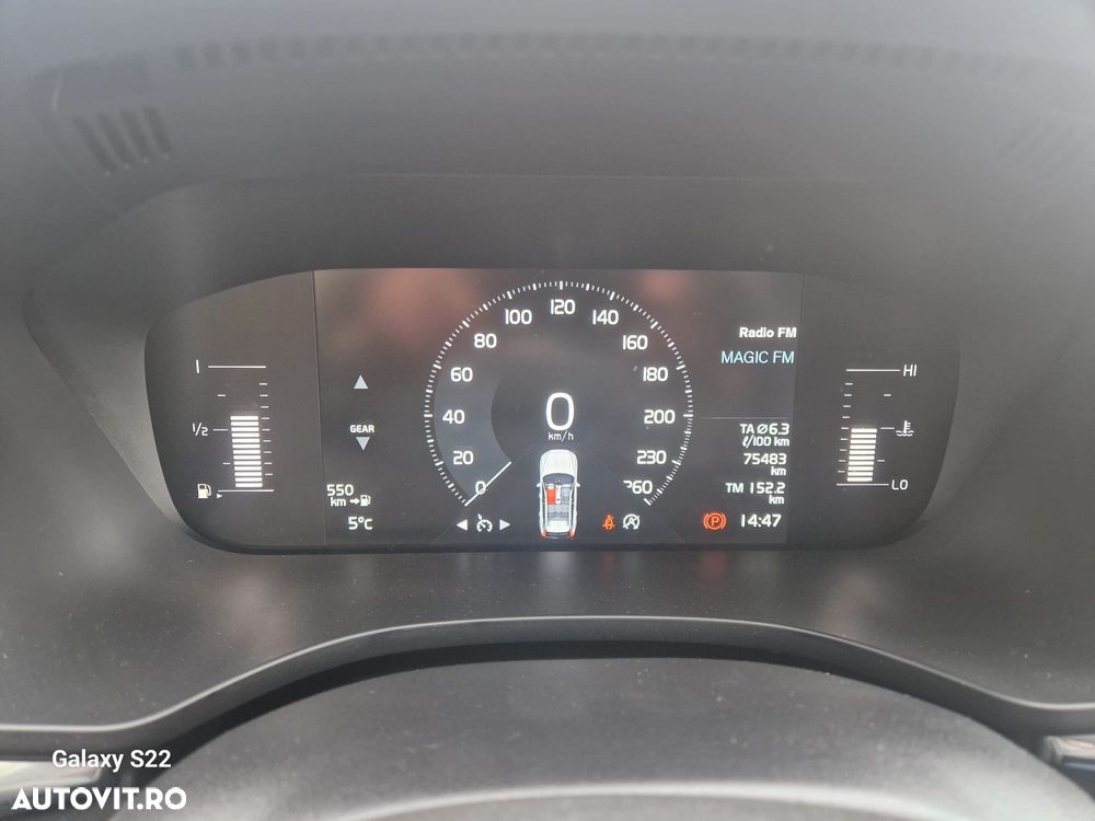 Volvo XC 60 D4 Momentum - 13