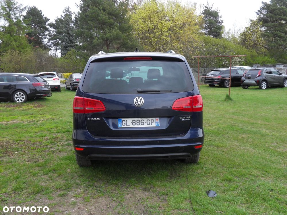Volkswagen Sharan 2.0 TDI DSG BlueMotion Technology Highline - 4