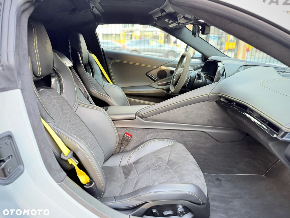 Chevrolet Corvette Stingray 3LT 6.2 V8 Automatik - 26