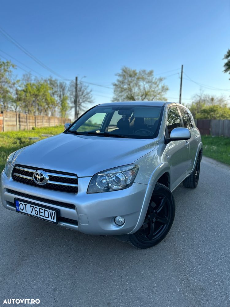 Toyota RAV4 2.2 D-CAT 4x4 Executive - 1