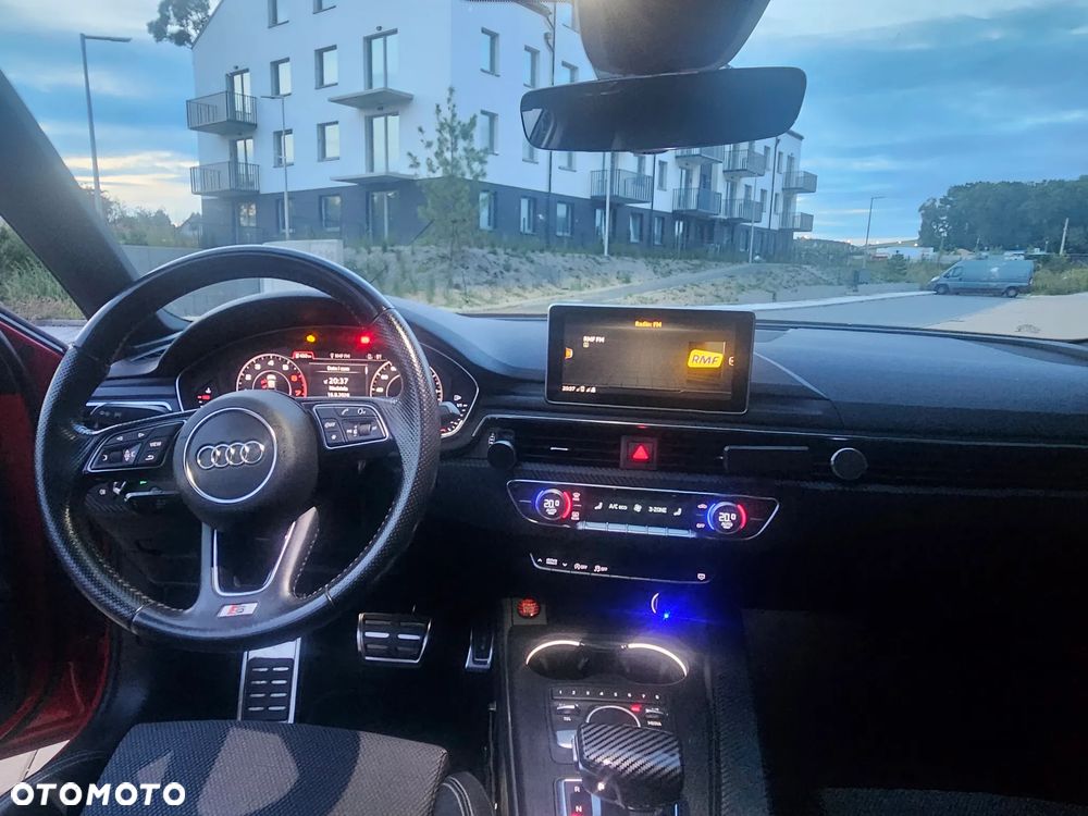 Audi A4 Limousine 2.0 TFSI ultra Sport S tronic - 6