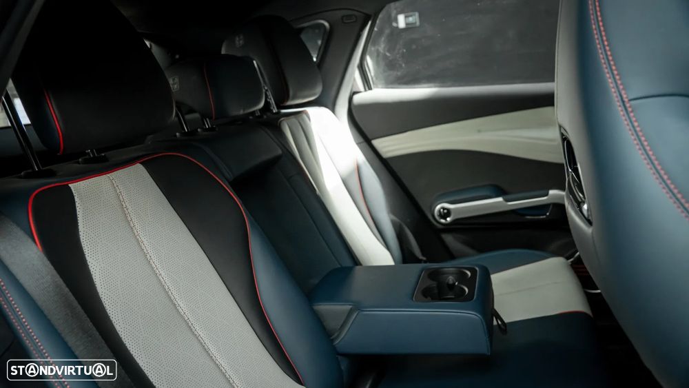 BYD Atto 3 Comfort - 12