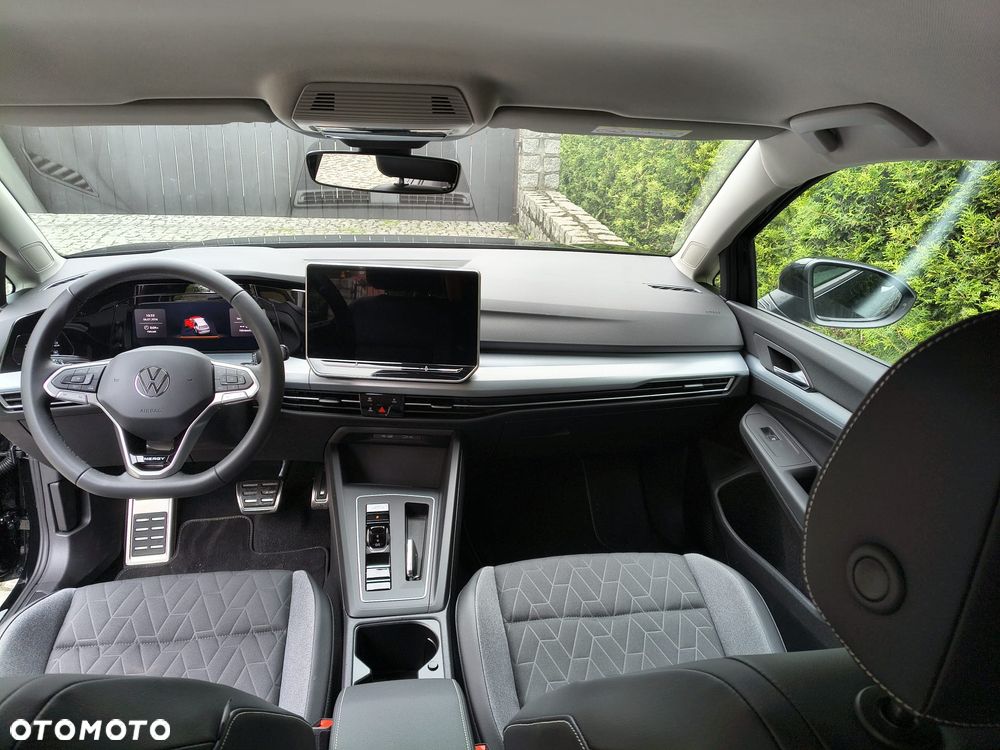 Volkswagen Golf 1.5 eTSI OPF DSG Energy - 20