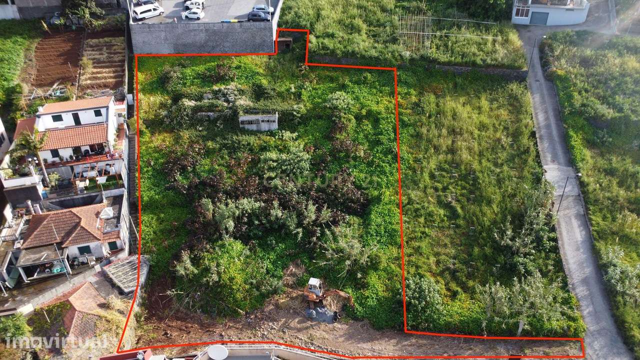 Terreno com Projeto Aprovado · 15 Apartamentos T2 · Santo António, Fun - Grande imagem: 4/6