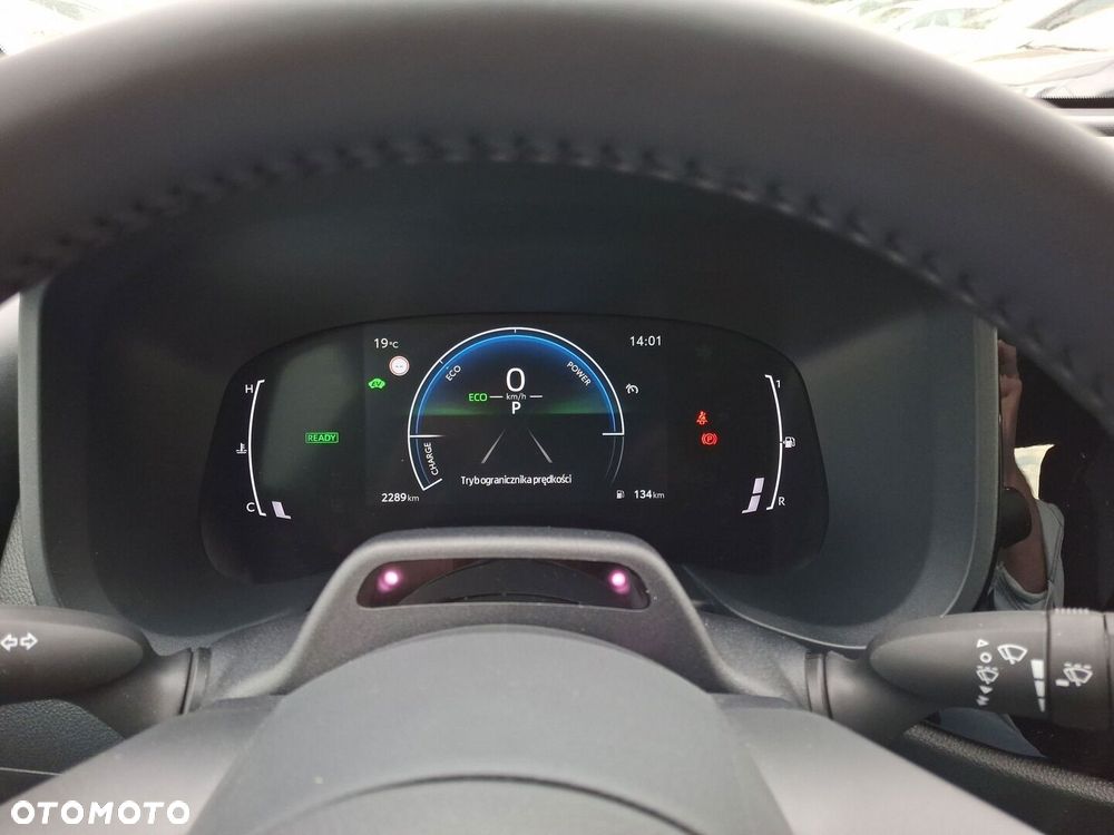 Toyota Aygo X - 8