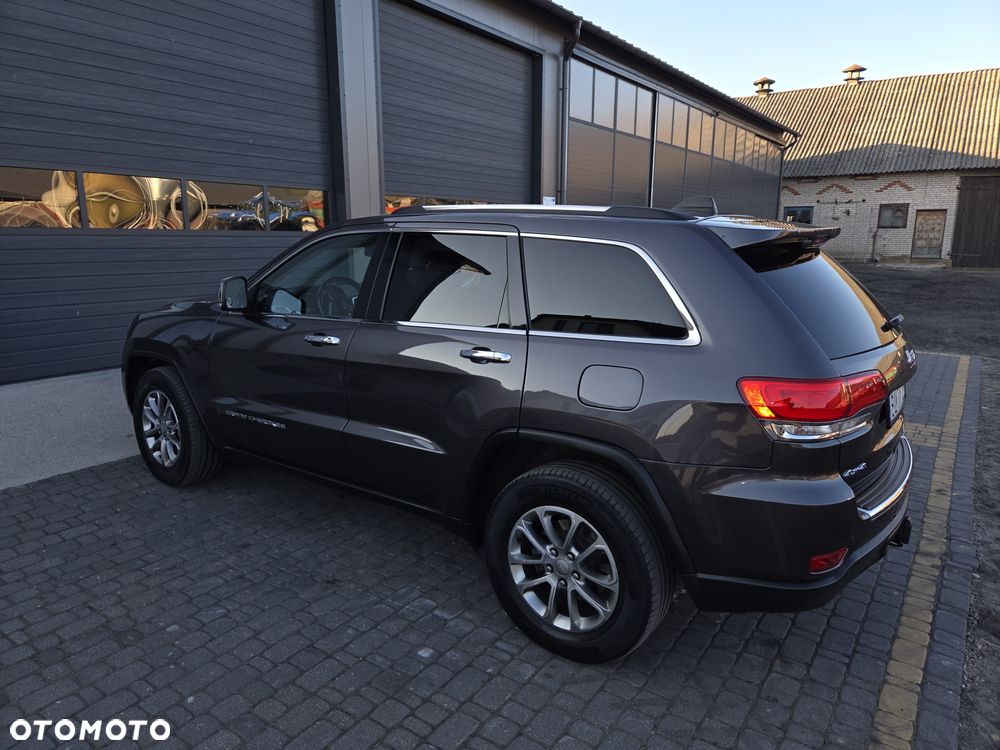 Jeep Grand Cherokee - 5