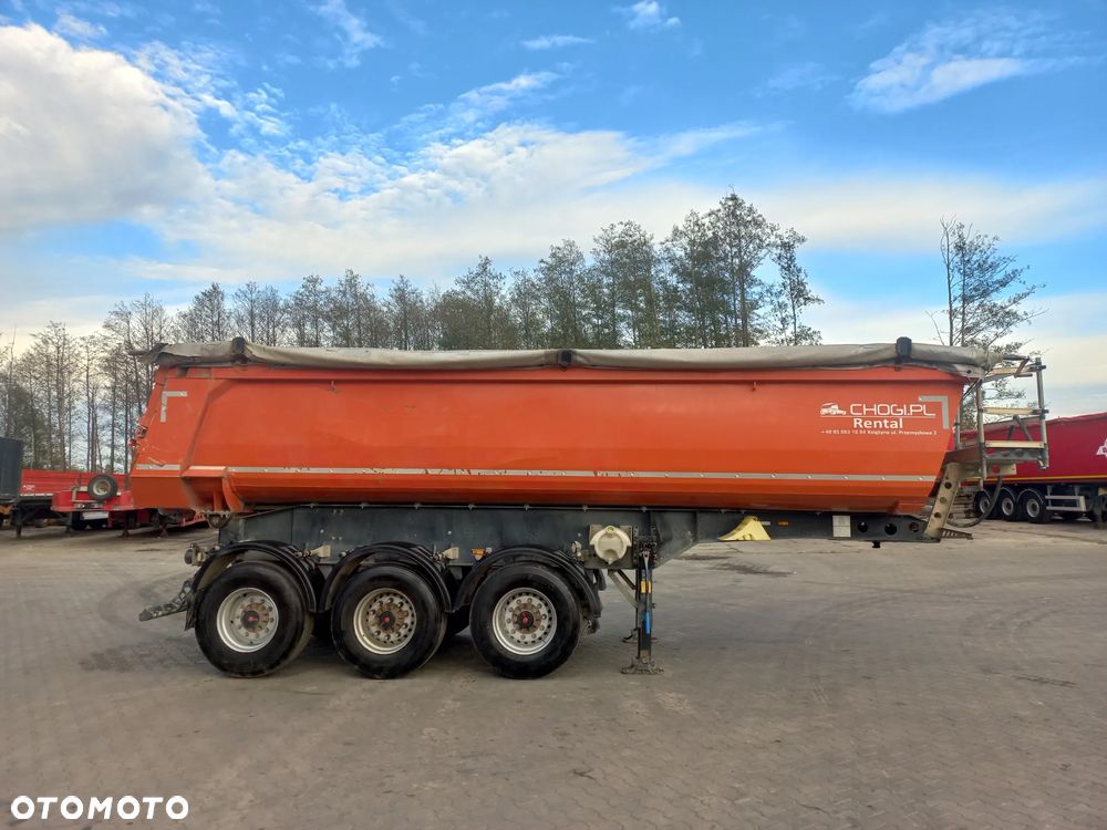 Schmitz Cargobull SKI 24 - 4
