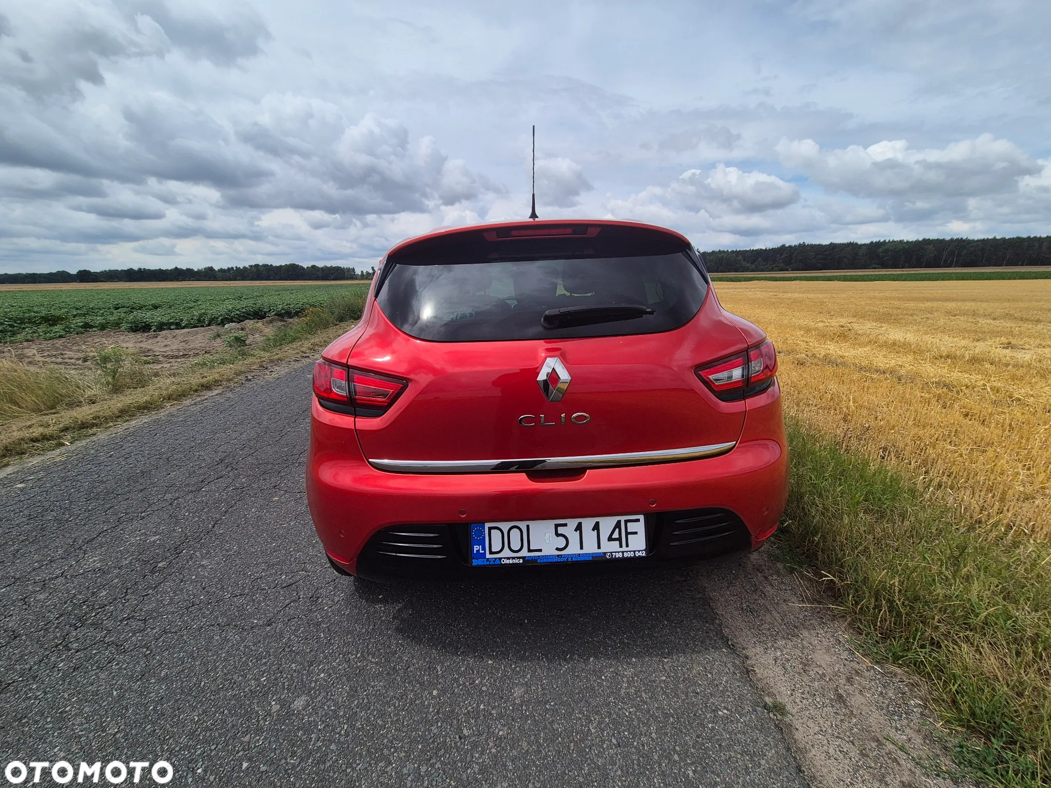 Renault Clio 1.2 16V Limited EU6 - 14